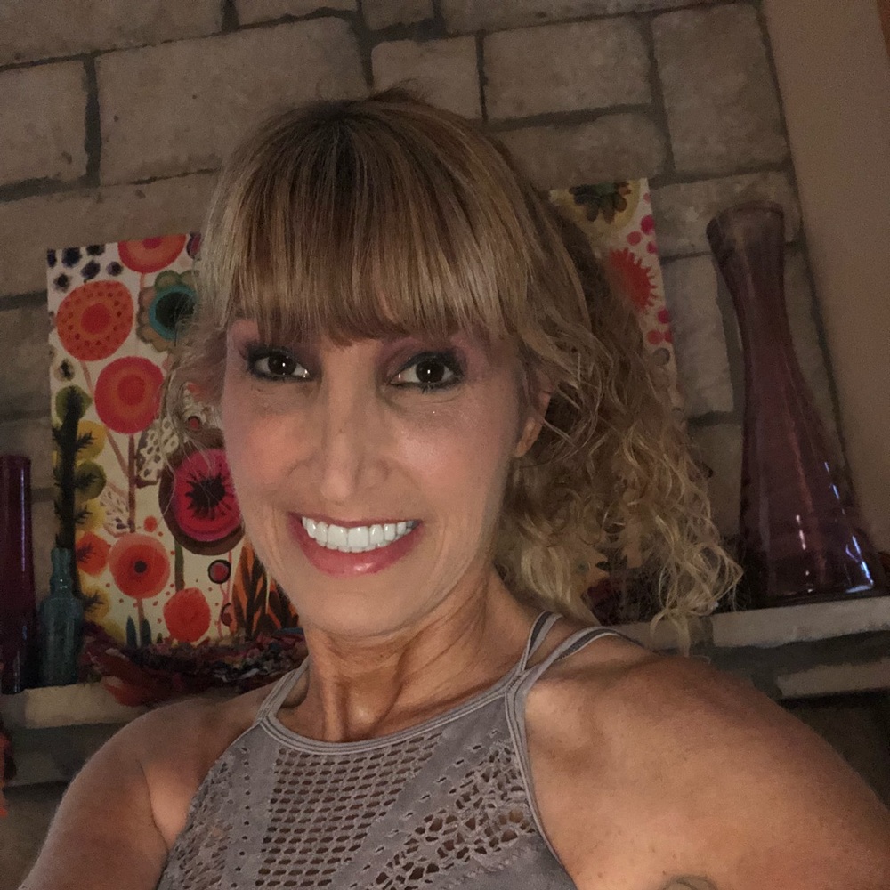 Meet your Posher, Missy